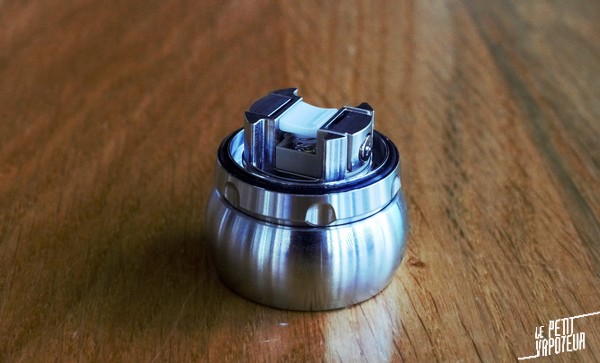 avis-dead-rabbit-m-rta-hellvape-blog-le-petit-vapoteur (2)